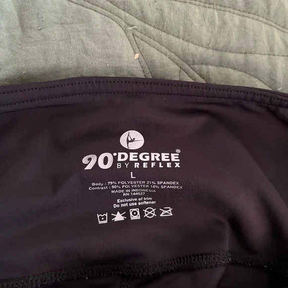 90 Degrees by Reflex Black Reflective Athleisure Leggings - Picture 3 of 3